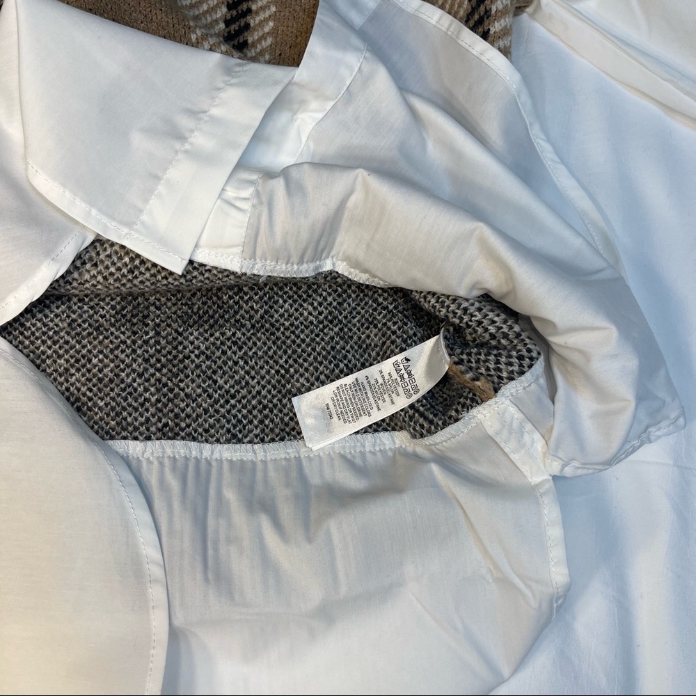 Sweater Vest Button Down - Picture 5 of 6